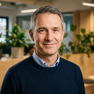 Profilfoto af James Mitchell, angivet som administrerende direktør hos Formueskab